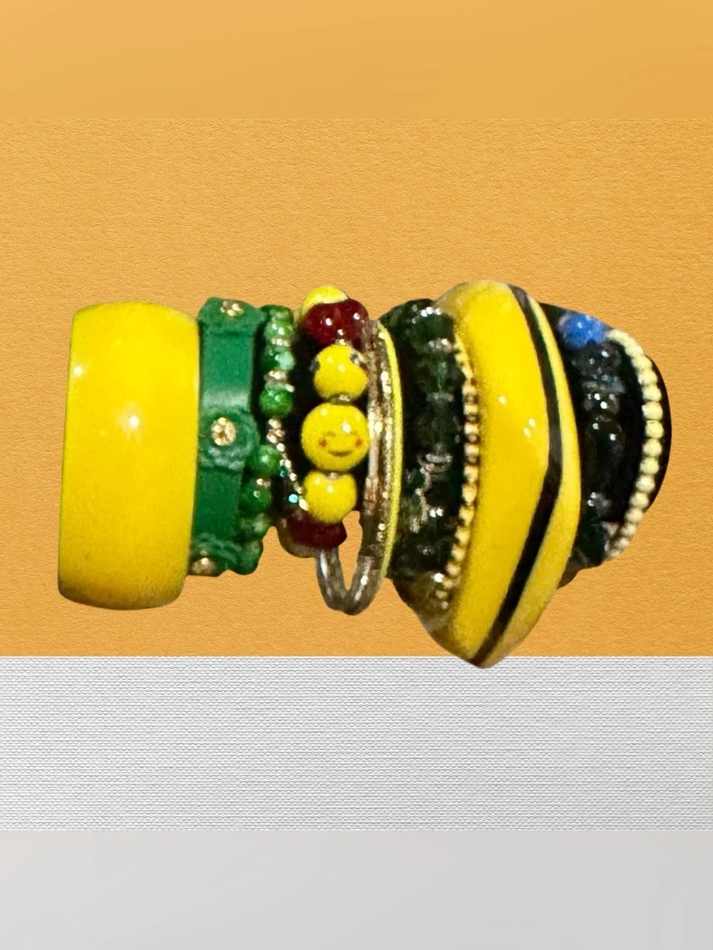 Boho Beaded Bracelet Stack Yellow Green Resin Wood Smiley Face Stretch Set - Picture 3 of 7